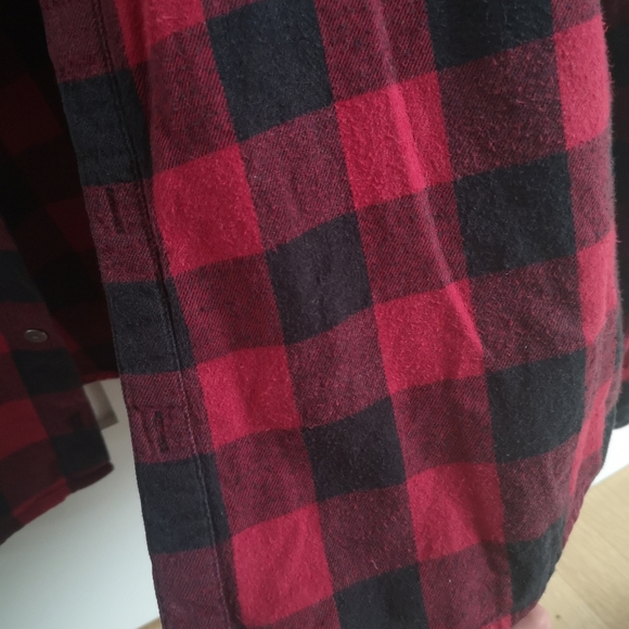 TNA Plaid Flannel - Picture 4 of 4